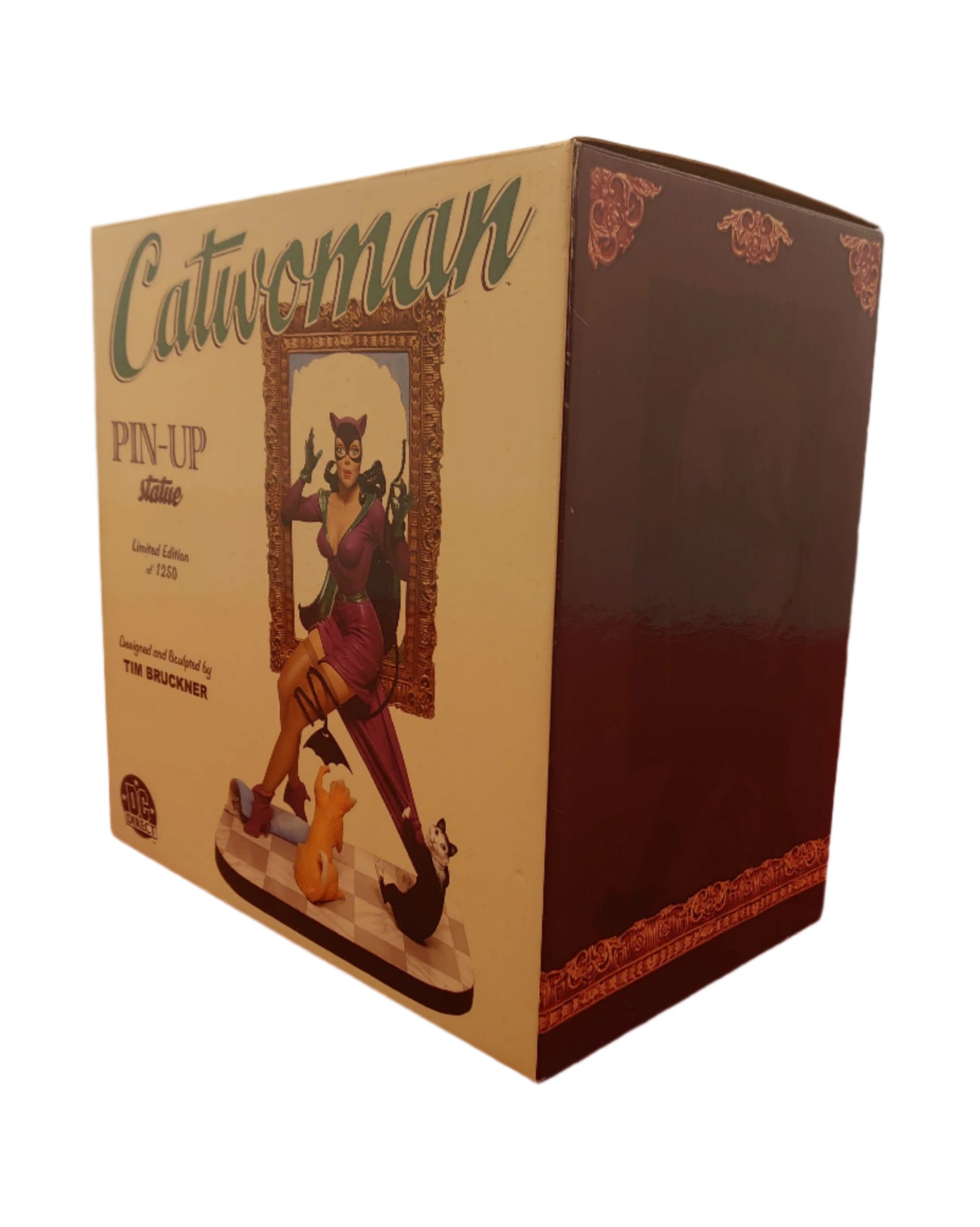 Limited Edition Pin-Up Catwoman Statue By DC Direct