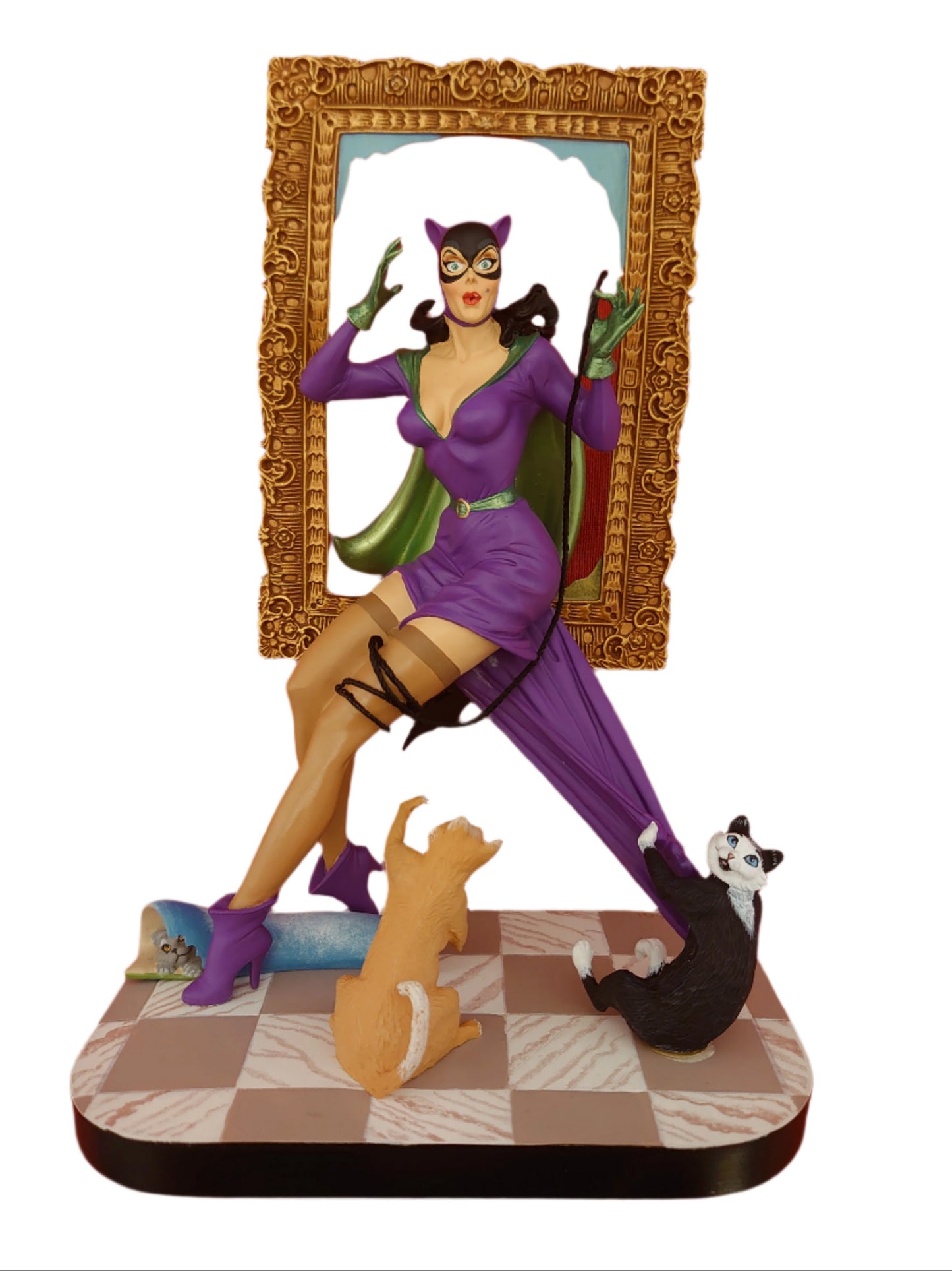 Limited Edition Pin-Up Catwoman Statue By DC Direct
