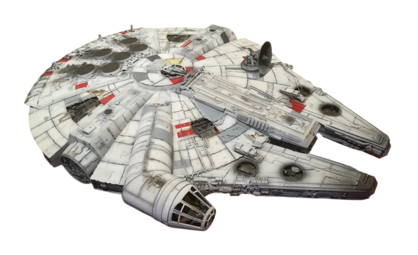 Star Wars Corellian Smuggler's Spaceship The Millennium Falcon Studio Prop Replica By De Agostini