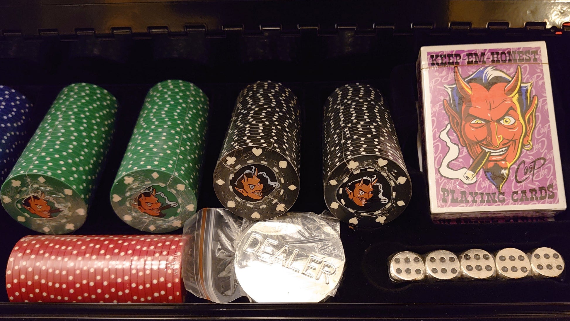 Chris Cooper Hi-Performance Poker Set The Art Of Coop Stuff Devil Man Devil Girls